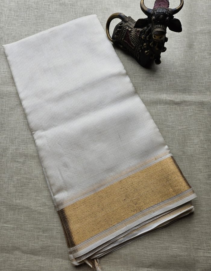 women traditional saree